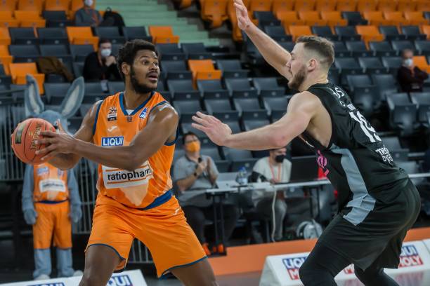 功挖掘了 功挖掘了