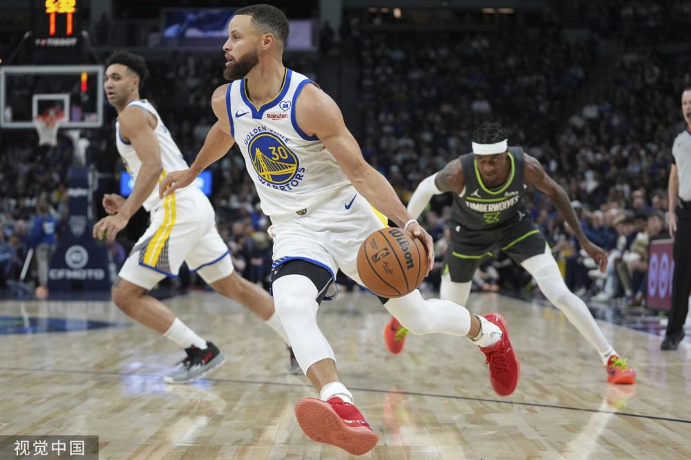 但他的脸部 但他的脸部