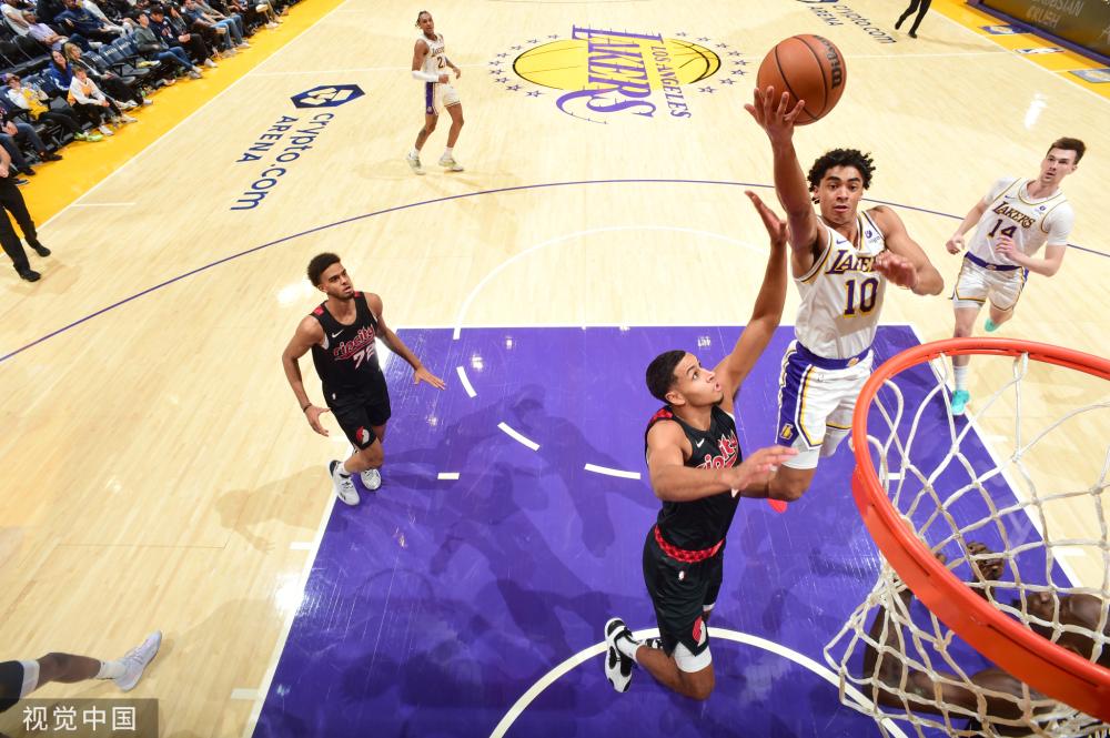 的强大阵容 的强大阵容